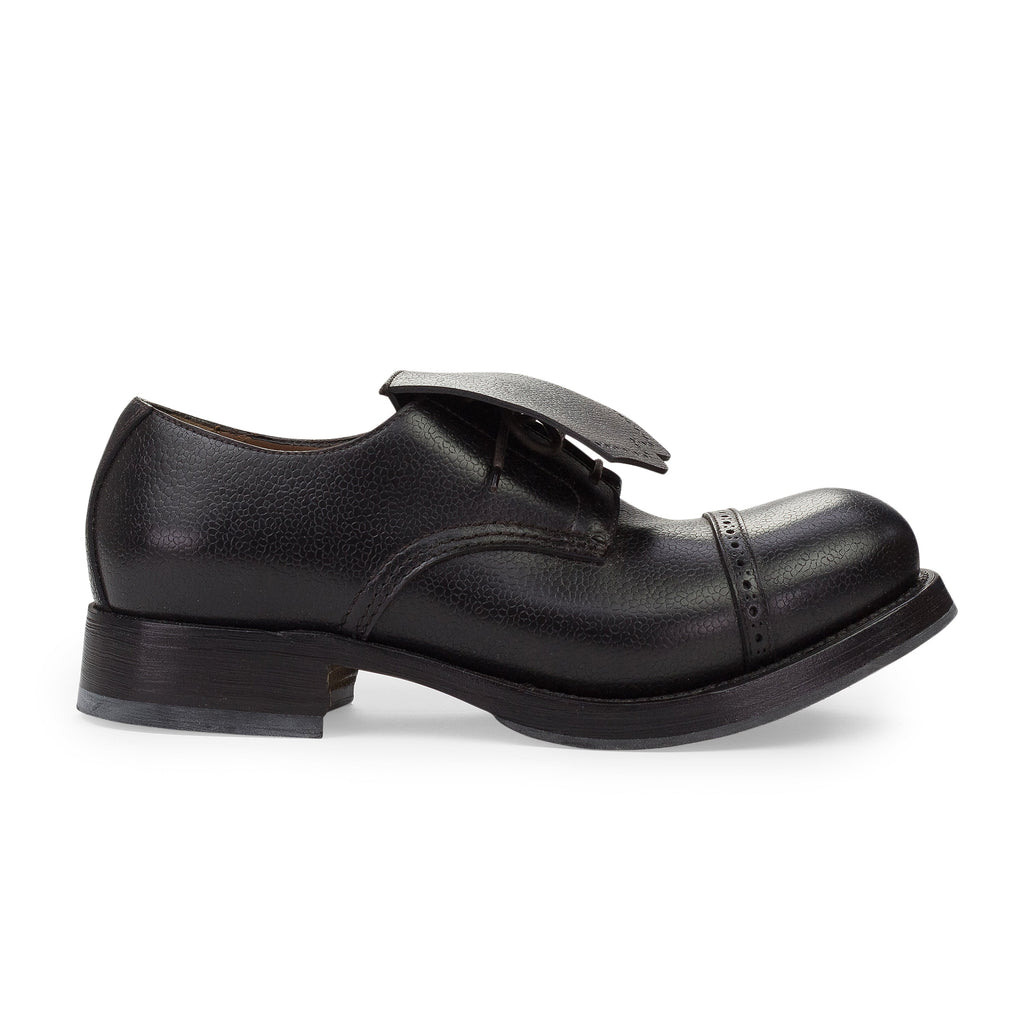 BLACK FLAP OVER LACEUP OXFORDS
