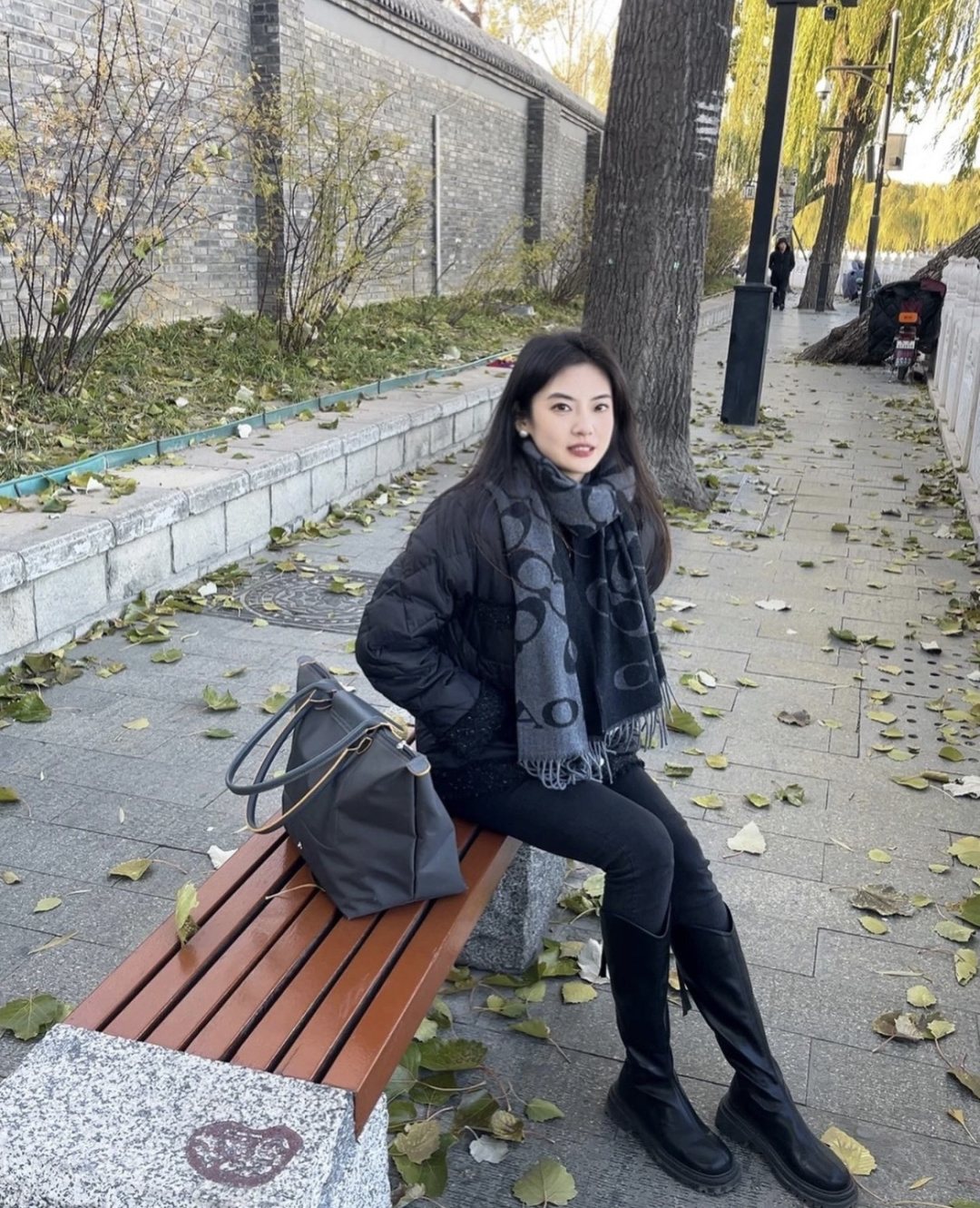 Coach C Motif Fringed Scarf